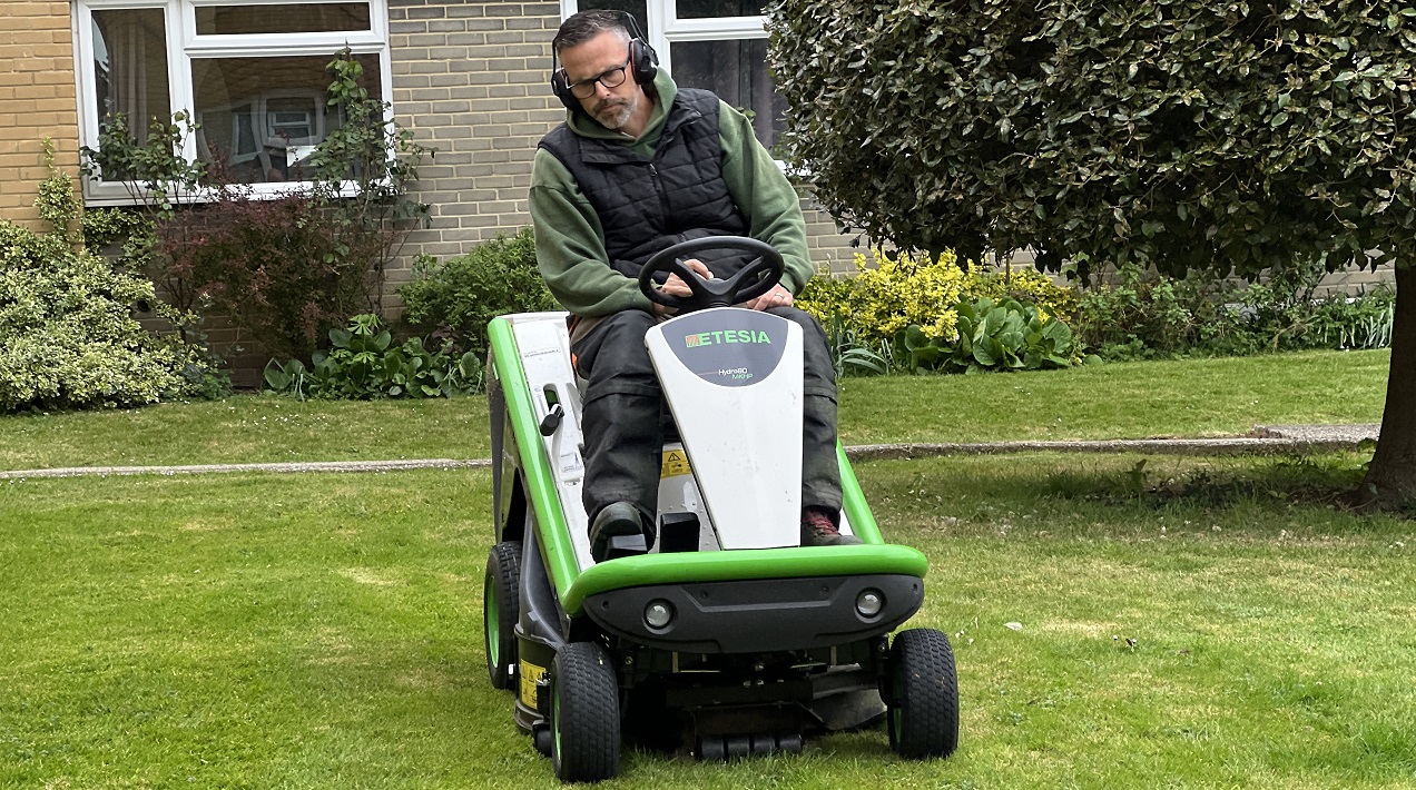 Etesia Hydro 80